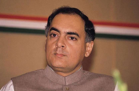 राजीव गांधी की 75वीं जयंती, पीएम, सोनिया समेत दिग्गजों ने दी श्रद्धांजलि राजीव गांधी की 75वीं जयंती, पीएम, सोनिया समेत दिग्गजों ने दी श्रद्धांजलि