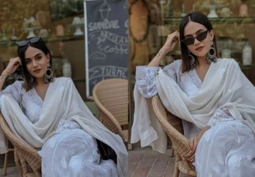 रक्षाबंधन 2019: इस रक्षाबंधन ऐसे दिखें सबसे अलग और खूबसूरत रक्षाबंधन 2019: इस रक्षाबंधन ऐसे दिखें सबसे अलग और खूबसूरत