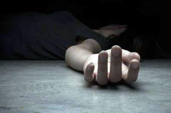 Injured woman died wall collapses in ganga jamuna in nagpur
