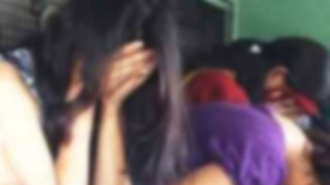 मुंबई : सेक्स बाजार से निकाली गई 13 बाग्लादेशी लड़कियां