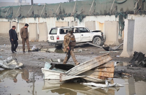 पाकिस्तान: बम हमले में दो सैनिकों की मौत, चार अन्य घायल