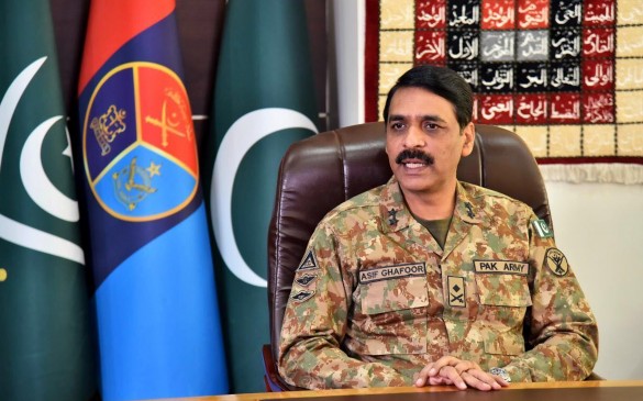  पाकिस्तानी सेना ने कश्मीर पर पाक सरकार के रुख का समर्थन किया 