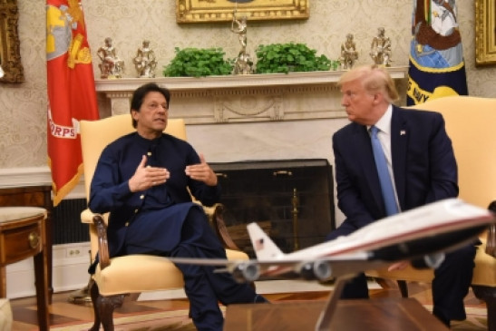 PAK को झटका, अमेरिका ने मदद राशि में की 44 करोड़ डॉलर की कटौती