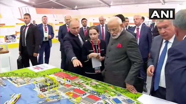 रूस में बोले पीएम मोदी- दोनों देश आंतरिक मामलों में बाहरी दखल के खिलाफ रूस में बोले पीएम मोदी- दोनों देश आंतरिक मामलों में बाहरी दखल के खिलाफ