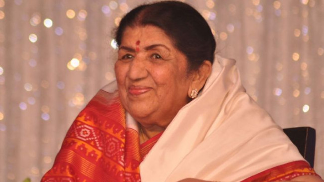 लता मंगेशकर का 90 वां जन्मदिन होगा खास, डॉटर ऑफ द नेशन के खिताब से किया जाएगा सम्मानित