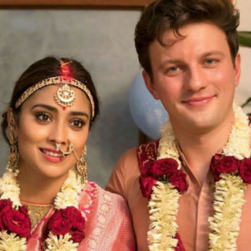 Shriya Saran B'Day: एक डांस वीडियो की वजह से बदली थी किस्मत, इस फिल्म से मिली थी पहचान Shriya Saran B'Day: एक डांस वीडियो की वजह से बदली थी किस्मत, इस फिल्म से मिली थी पहचान