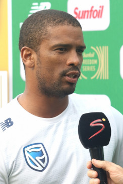 The time has come for our senior players to come forward: Philander