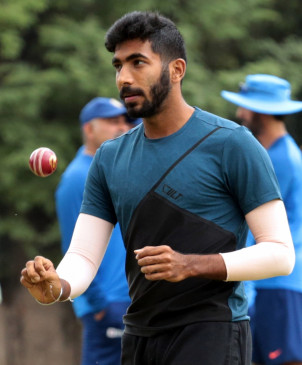 Umesh Yadav in place of injured Bumrah in Test team