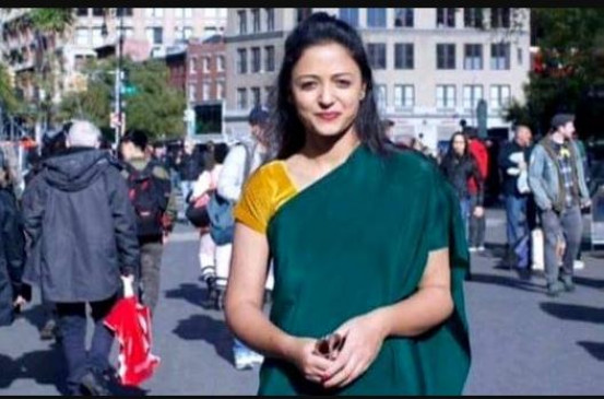 Fake News: शेहला रशीद ने पहनी पाकिस्तानी झंडे वाली साड़ी ? Fake News: शेहला रशीद ने पहनी पाकिस्तानी झंडे वाली साड़ी ?