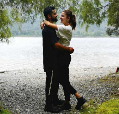 National Boyfriend Day: बॉलीवुड की इन टॉप एक्ट्रेसेस ने की अपने ब्वॉयफ्रेंड से शादी National Boyfriend Day: बॉलीवुड की इन टॉप एक्ट्रेसेस ने की अपने ब्वॉयफ्रेंड से शादी