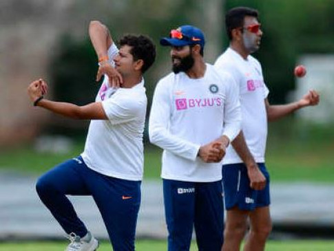 टीम इंडिया के गेंदबाजी कोच भरत अरुण ने कहा- स्पिन में हमारे पास विकल्प का भंडार