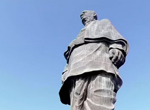राष्ट्रीय एकता दिवस: सरदार पटेल को प्रधानमंत्री मोदी का 'नमन',स्टैच्यू ऑफ यूनिटी पर दी श्रद्धांजलि राष्ट्रीय एकता दिवस: सरदार पटेल को प्रधानमंत्री मोदी का 'नमन',स्टैच्यू ऑफ यूनिटी पर दी श्रद्धांजलि