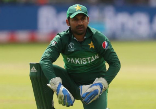 पाकिस्तान क्रिकेट बोर्ड ने सरफराज अहमद से छिनी टीम की कमान