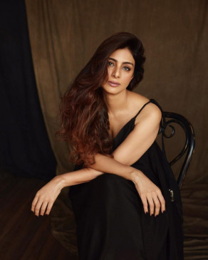 Tabu B'Day: महज 14 साल की उम्र में निभाया था रेप विक्टिम का किरदार, देखकर रह गया था हर कोई हैरान Tabu B'Day: महज 14 साल की उम्र में निभाया था रेप विक्टिम का किरदार, देखकर रह गया था हर कोई हैरान