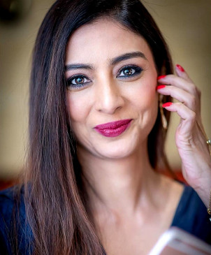 Tabu B'Day: महज 14 साल की उम्र में निभाया था रेप विक्टिम का किरदार, देखकर रह गया था हर कोई हैरान Tabu B'Day: महज 14 साल की उम्र में निभाया था रेप विक्टिम का किरदार, देखकर रह गया था हर कोई हैरान