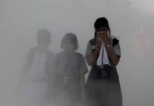 दिल्ली: आज चलेगी इवन नंबर की गाड़ियां, दूसरे दिन कटे 560 चालान दिल्ली: आज चलेगी इवन नंबर की गाड़ियां, दूसरे दिन कटे 560 चालान