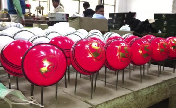 IND VS BAN: डे-नाइट टेस्ट मैच के लिए कब, कहां, कैसे तैयार की गई पिंक बॉल, जानें सब-कुछ IND VS BAN: डे-नाइट टेस्ट मैच के लिए कब, कहां, कैसे तैयार की गई पिंक बॉल, जानें सब-कुछ