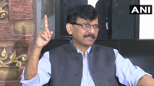 महाराष्ट्र: शिवसेना ने कहा अजित ने शरद पवार को ​धोखा दिया, रात के अंधरे में किया पाप