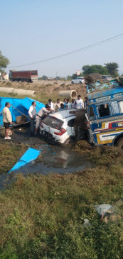 The bike collided with the car and then entered the saloon uncontrollable truck - 2 killed, 6 serious