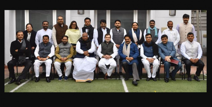 महाराष्ट्र: कांग्रेस के मंत्रियों ने राहुल गांधी से की मुलाकात