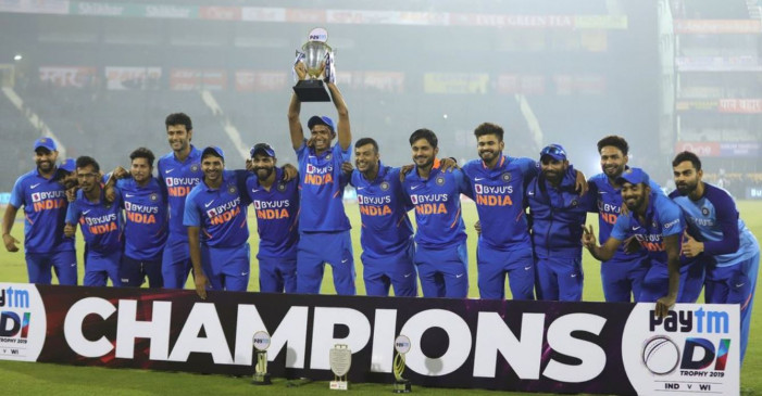 भारत ने विंडीज से जीती लगातार 10वीं सीरीज, तीसरे वनडे में 4 विकेट से हराया
