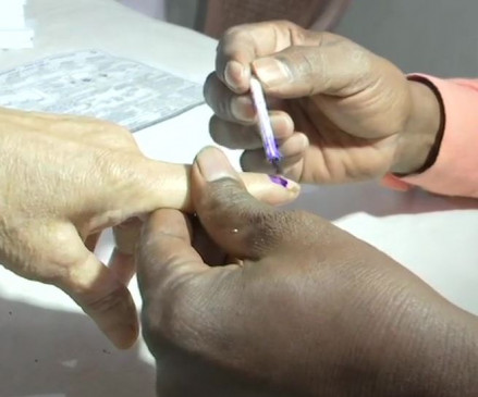 झारखंड में चौथे चरण के लिए 15 सीटों पर मतदान खत्म, शाम 5 बजे तक 62.46% वोटिंग