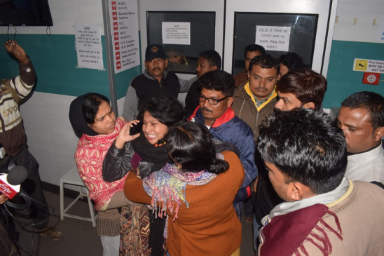 Stressed by the pressure of the officers, the assistant land records officer made the suicide