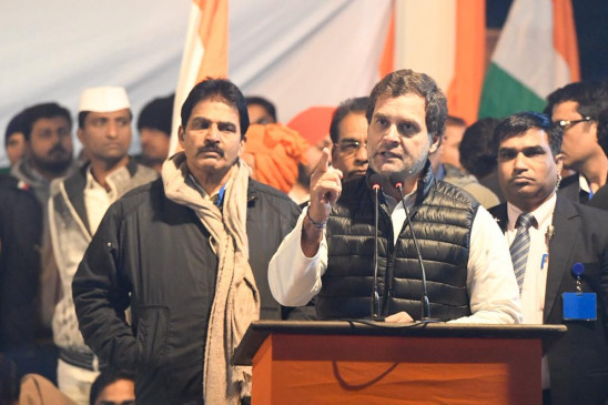 CAA के खिलाफ कांग्रेस का सत्याग्रह, राहुल बोले- जो देश के दुश्मन नहीं कर सके वो मोदी ने किया