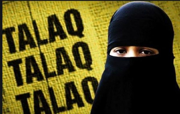 भोपाल: पति ने तीन तलाक देकर घर से निकाला, फिर हलाला के नाम पर तांत्रिक ने किया रेप