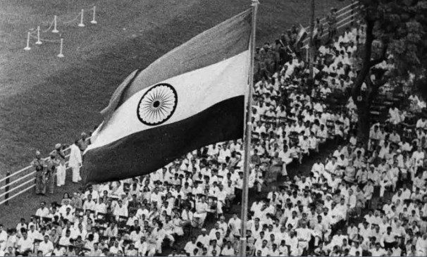 1950: Know How India Celebrated Its First Republic Day | Republic Day: कुछ  ऐसे मनाया गया था देश का पहला गणतंत्र दिवस - दैनिक भास्कर हिंदी