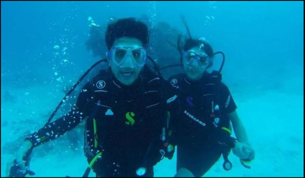 Vacation: सारा और इब्राहिम ने लिए स्कूबा डाइविंग के मजे, 'समुन्दर में नहा के...' ग्लैमरस लगीं एक्ट्रेस Vacation: सारा और इब्राहिम ने लिए स्कूबा डाइविंग के मजे, 'समुन्दर में नहा के...' ग्लैमरस लगीं एक्ट्रेस