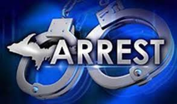Foreigner arrested for defrauding people on pretext of seeing Indian currency