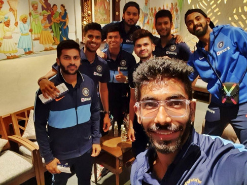 IND VS NZ: भारतीय टीम न्यूजीलैंड रवाना, रोहित-बुमराह ने सोशल मीडिया पर शेयर की फोटो