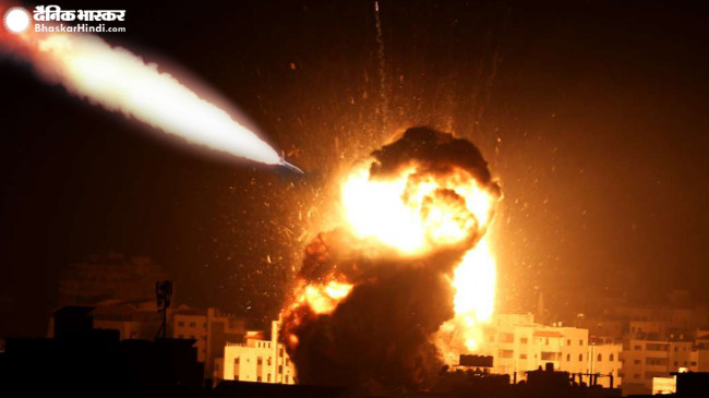 Air Strike: रॉकेट अटैक के बदले इजराइल ने हमास के ठिकानों पर किया हवाई हमला Air Strike: रॉकेट अटैक के बदले इजराइल ने हमास के ठिकानों पर किया हवाई हमला