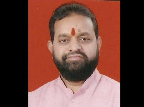 MLA furious after seeing paper written in the English MLA furious after seeing paper written in the English