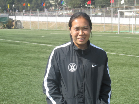  मेरा पुरस्कार लड़कियों को फुटबाल में आने के लिए प्रेरित करेगा : बेमबेम देवी 