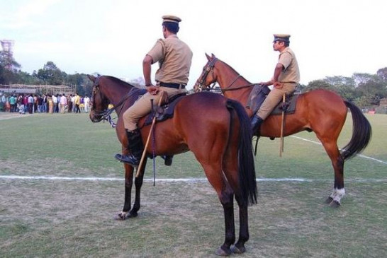 गणतंत्र दिवस: 88 साल बाद फिर घोड़ों पर गश्त लगाती दिखेगी मुंबई पुलिस, परेड में भी लेगी हिस्सा