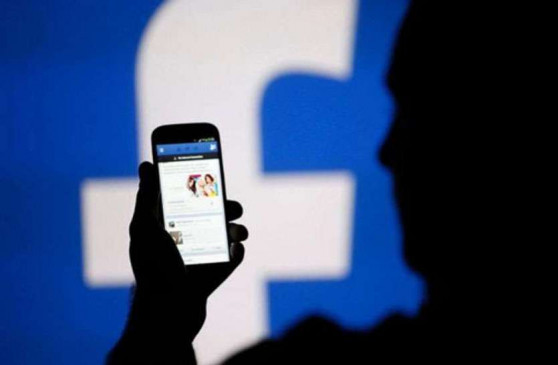 Foreign Facebook friend done fraud of rs 40 thousand on name of custom duty