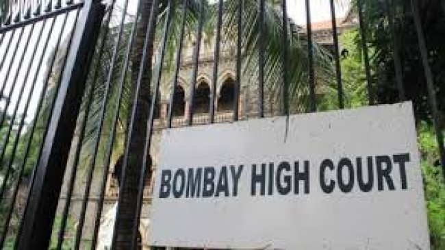 High Court: Divyang girl demanded large size paper