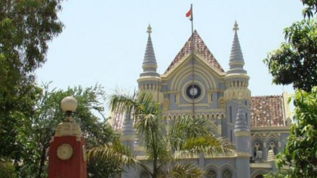 Hoarding of leaders started in the entire city, what is the Municipal Corporation doing after all
