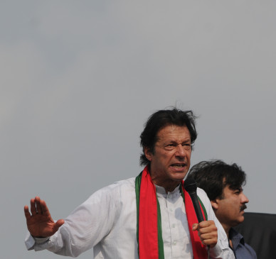 If India does not leave the path of destruction, it will be broken into many pieces: Imran