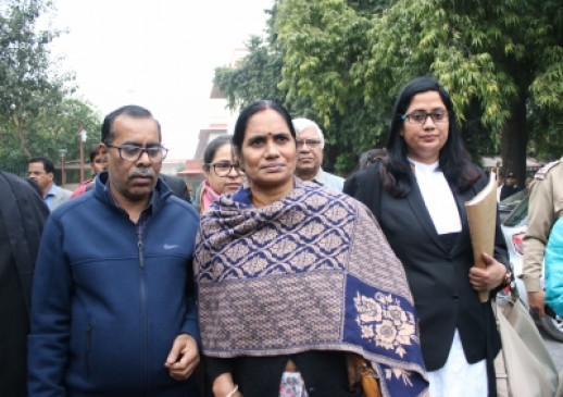 निर्भया केस: याचिका रद्द होने के बाद सुप्रीम कोर्ट पहुंचा केंद्र, दिल्ली हाई कोर्ट ने दोषियों को दी है 7 दिन की मोहलत