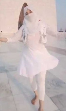 Pakistan: Controversy over girls dance in front of Jinnahs tomb