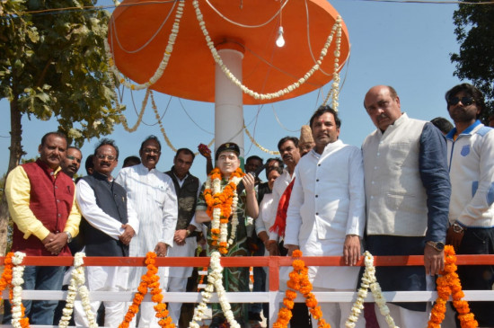 Statue of martyr Ashwini Kachhi unveiled; join the course the glory of the heroes of Khudawal - Prajapati