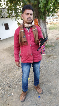Suspended constable was demanding extortion by putting an airgun on the minors head