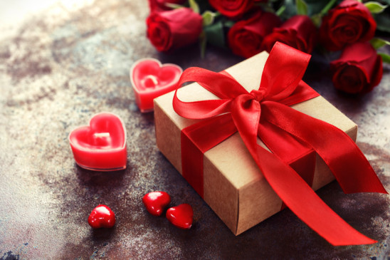 Valentine Day: इस खास दिन को ऐसे करें सेलिब्रेट, लेकिन रखें ये सावधानियां Valentine Day: इस खास दिन को ऐसे करें सेलिब्रेट, लेकिन रखें ये सावधानियां