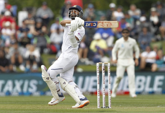 Christchurch Test: batsmens flop show continues, India again in crisis (roundup-intro)