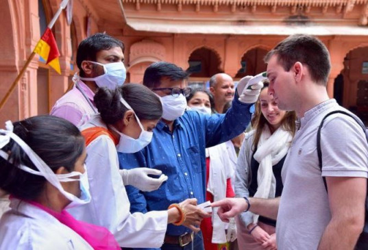 Corona Crisis: 11 हजार से ज्यादा मौतें, लेकिन कोरोनावायरस का एक फायदा भी, रिसर्चर का दावा-50 हजार से ज्यादा जान बचेंगी