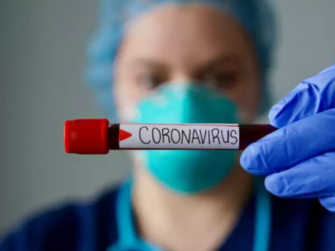 Coronavirus News: ट्रंप के दफ्तर तक पहुंचा कोरोना, एक ऑफिसर पॉजिटिव, दुनियाभर में 11 हजार से ज्यादा मौतें