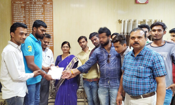 For the fifth time, out of 43, 37 students failed the examination, the students created a ruckus For the fifth time, out of 43, 37 students failed the examination, the students created a ruckus